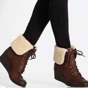 Women's Brown Shearling-Lined Ankle Boots